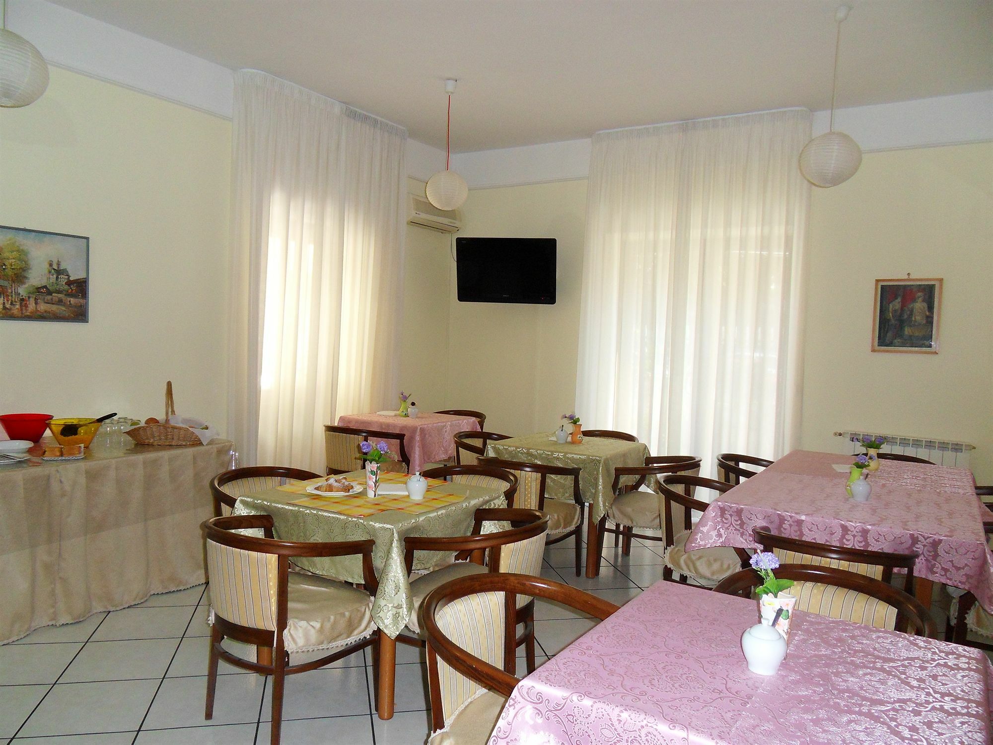 Hotel Astoria ปอมเปอี ภายนอก รูปภาพ
